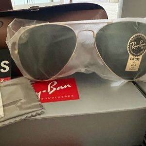 Ray-Ban Sunglasses